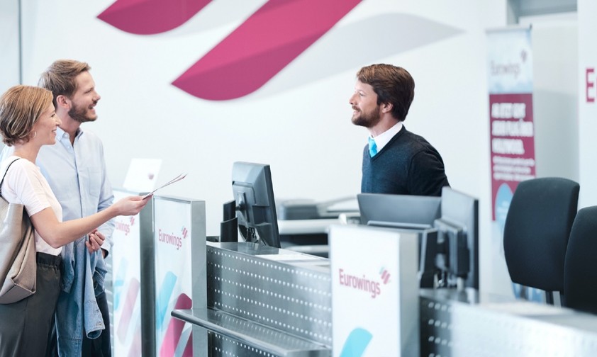 Schalter von Eurowings: «Haben Sie vorreserviert?»