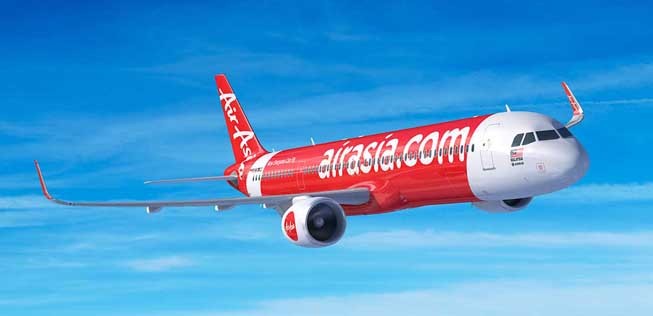 Airbus A321 Neo in den Farben von Air Asia: Die Fluglinie hat insgesamt bereits 575 A320 geordert.