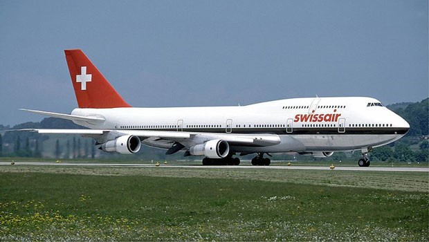 Swissair: Die nationale Fluggesellschaft der Schweiz musste nach dem Zusammenbruch der Mutter SairGroup am 2. Oktober 2010 ihren Flugbetrieb einstellen. Für die Airline war das der Anfang vom Ende. Im April 2002 landete der letzte Linienflug in Zürich.