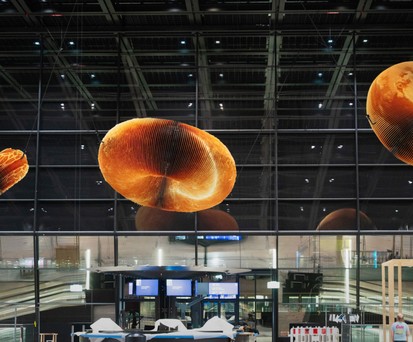 Kunst im T3: Die Donuts wurden wieder abgehängt.