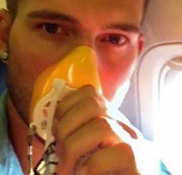 Ein Passagier hielt den Zwischenfall auf der Reise von Madrid nach Las Palmas mit seiner Handykamera fest.