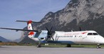 Dash 8-400 in Austrian-Arrows-Lackierung: Solch ein Flieger geht nun nach Großbritannien.