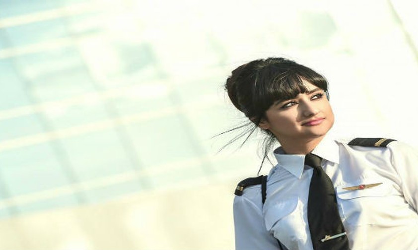 Ghada Mohamed Al Rossi,  Pilotin  bei Air Arabia: Sie ermutigt mehr Frauen, die Ausbildung zur Pilotin zu wagen.