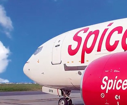 Frachter von Spicejet: Ausbau mit Vierstrahler.