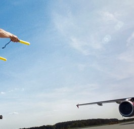 Flieger am Flughafen Lübeck: Künftig mit Heimairline?