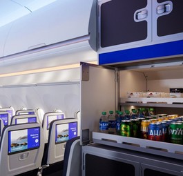 Kabine des Airbus A321 XLR von United: Bald nach Toulouse unterwegs. 