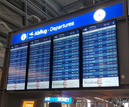 Abflugshalle in Düsseldorf: Es kam zu Tumulten.