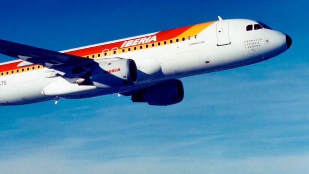 Airbus A320 von Iberia: Die Flotte des Billigfliegers soll aus diesem Typ bestehen.
