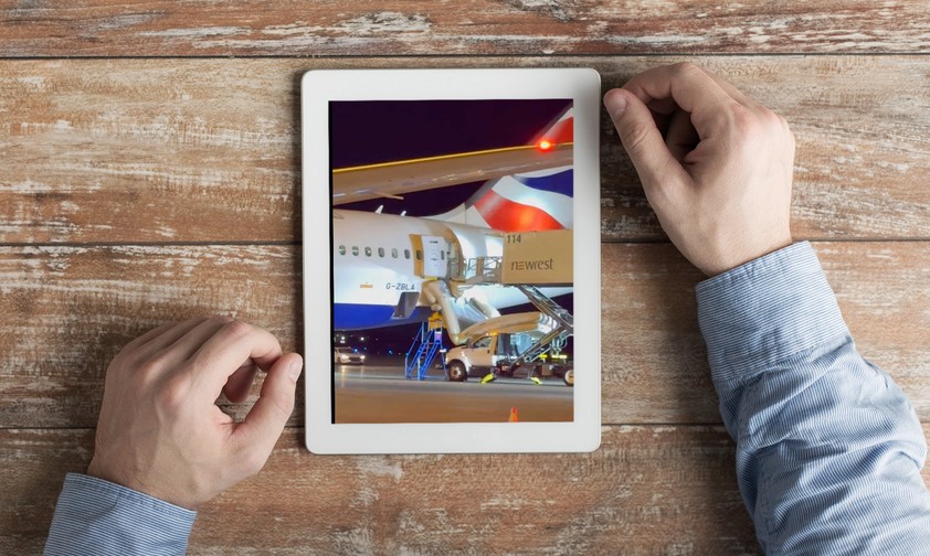 Ausgelöste Notrutsche auf einem British-Airways-Flug: Die Briten haben ein Notrutschenproblem.