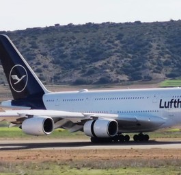 Mittlerweile stehen vier Lufthansa-A380 in Teruel.
