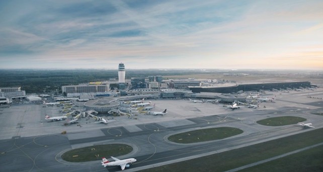 Flughafen Wien: Der Airport soll von Hackern angegriffen worden sein.