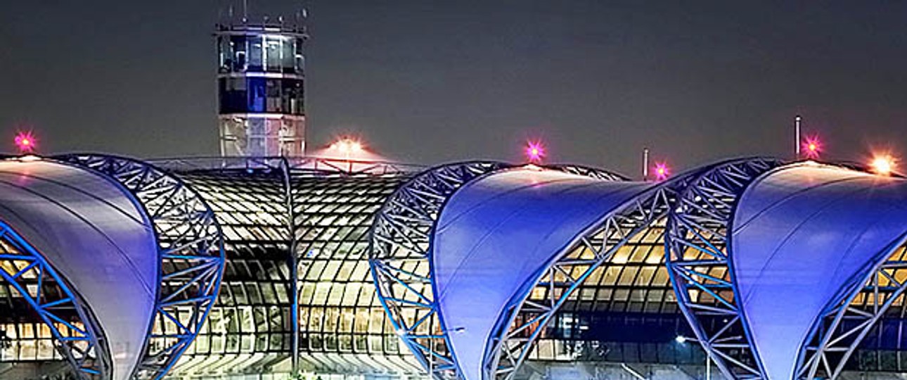 Kontrollturm des Bangkok Suvarnabhumi Airport: Die Kommunikation wäre unterbrochen.