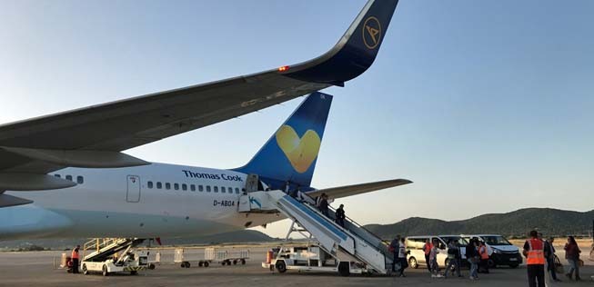 Condor-Jet: Der Ferienflieger verkauft Tickets für Laudamotion-Flüge.