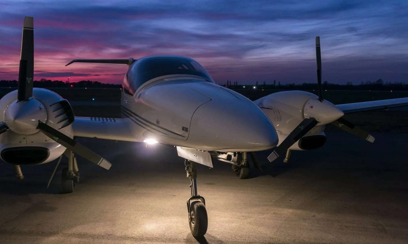 Eine Diamond DA-42: Mit der Maschine startet Franconia Air Service Linienflüge ab Nürnberg.