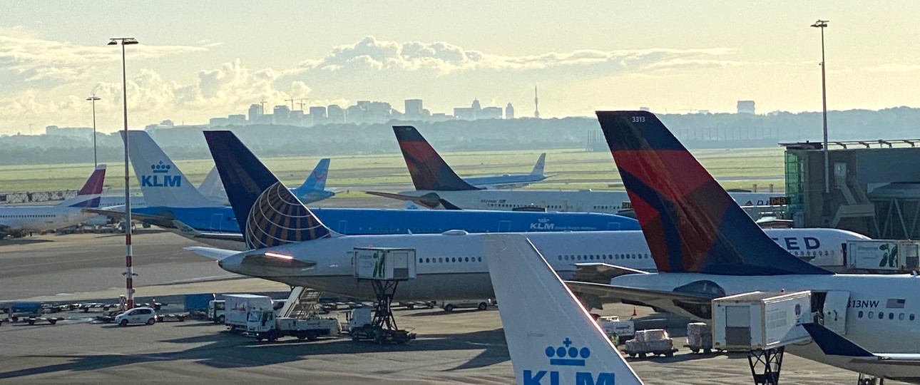 Flughafen Amsterdam Schiphol: Vorerst keine striktere Beschränkung.