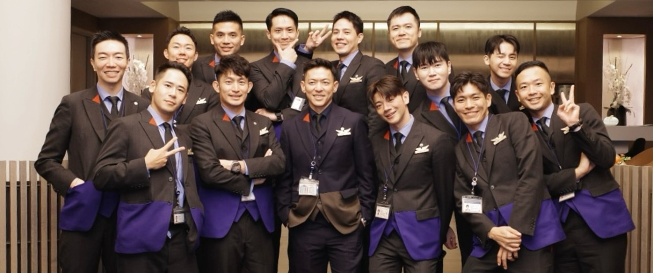 Flugbegleiter von China Airlines: Mitte November flog die erste rein männliche Crew nach New York.