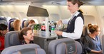 Service in der Premium Economy von Lufthansa: Erste Testflüge mit dem neuen Konzept starten im April ab München.