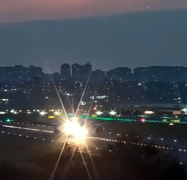 Boeing 777 von Latam: Kurz danach wurde der Start abgebrochen.