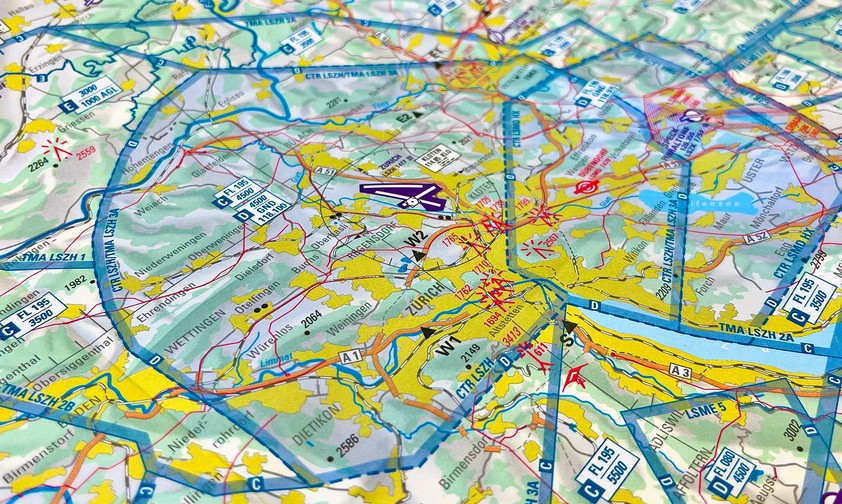 Luftfahrtkarte: Genau hinschauen, ...