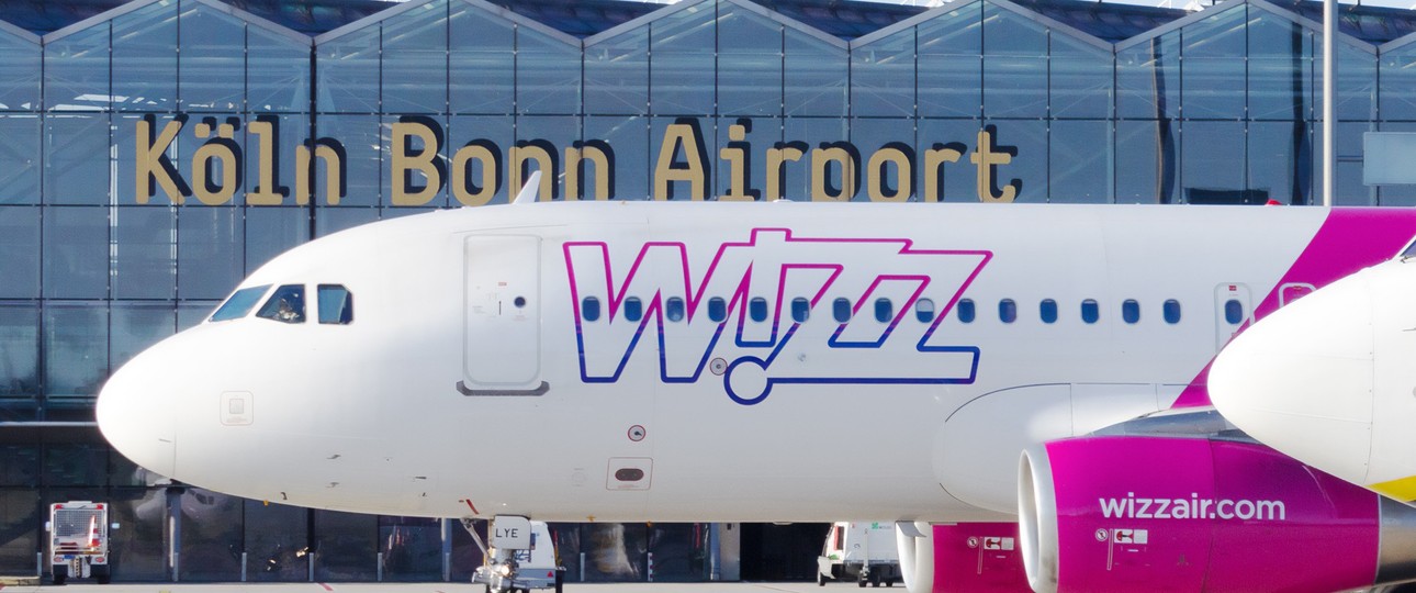 Wizz-Air-Jet am Flughafen Köln/Bonn: Im Oktober starten wieder Flüge.
