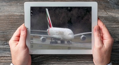 tablet webcam airbus a380 emirates zuerich