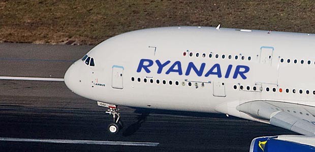 Airbus A380 in den Farben von Ryanair: In fünf bis sechs Jahren will Ryanair über den Atlantik fliegen.