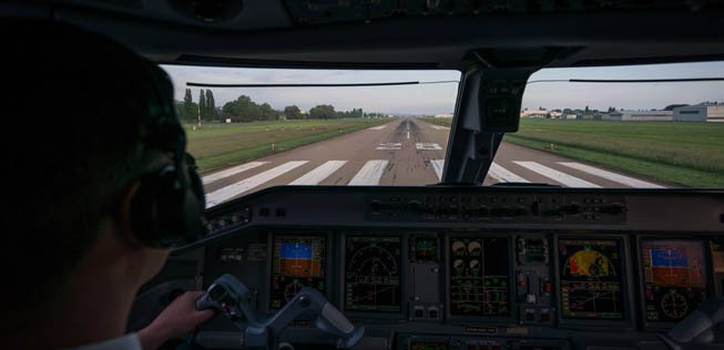 Start am Flughafen Altenrhein: Gewisse Passagiere zahlen nur so viel, wie sie wollen.