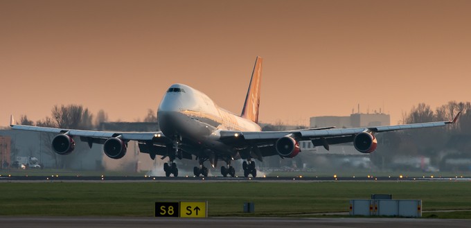 Mitte Dezember flog die Boeing 747 zurück nach Amsterdam Schiphol. Hier zu sehen: die letzte Landung.