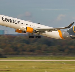 So sieht die aktuelle Bemalung von Condor aus - hier zu sehen auf einer Boeing 767.
