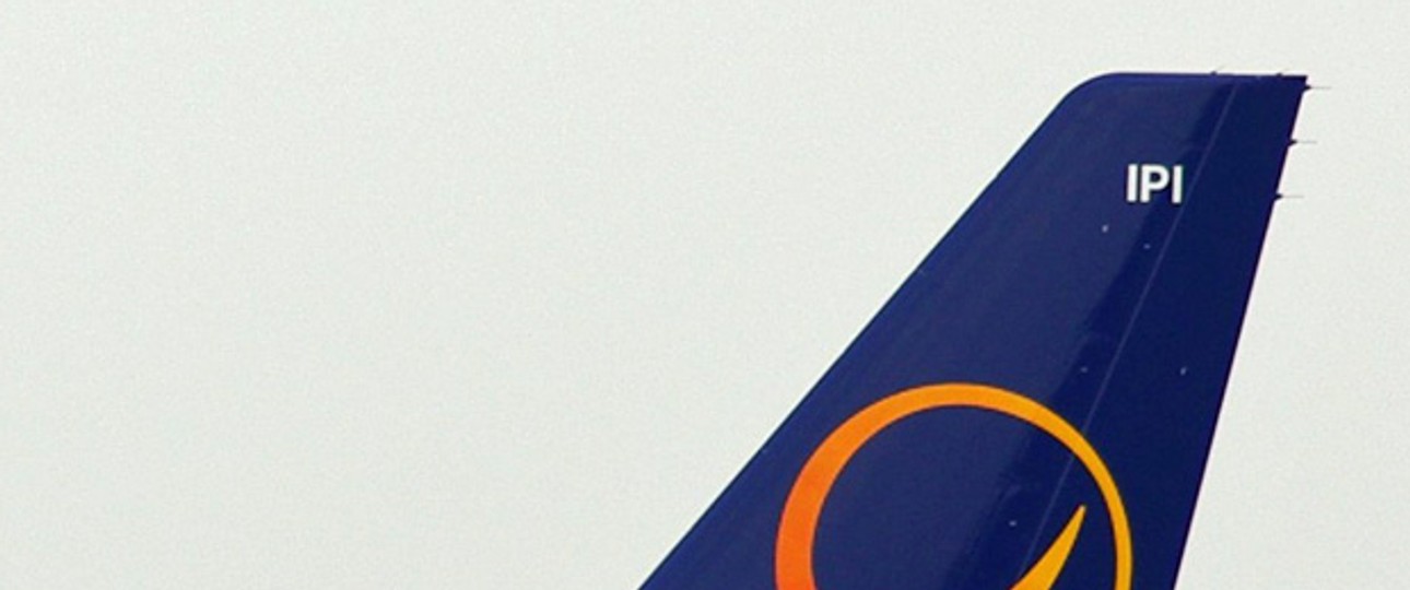 Heckfloss von Spanair: Die Pleite der Fluglinie ließ auch das Personal zum Teil ratlos zurück.