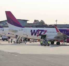 Wizz-Air-Jets in Dortmund: Die Airline fliegt dort seit 2010, gründete 2020 eine Basis.