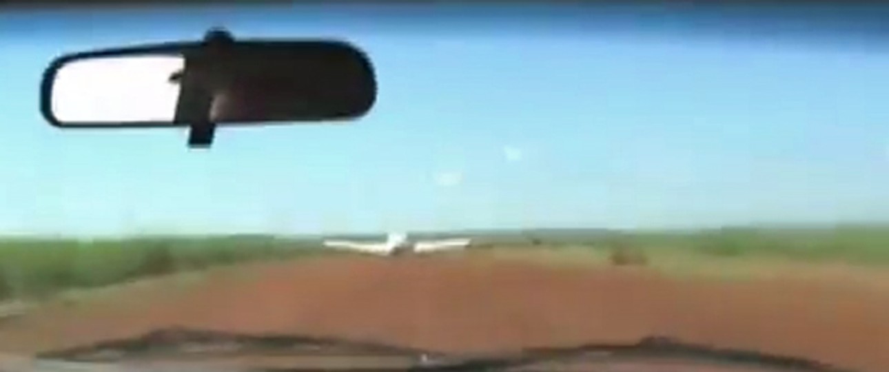 Die Schmuggler wollen davonfliegen: Die Polizei handelt schnell.