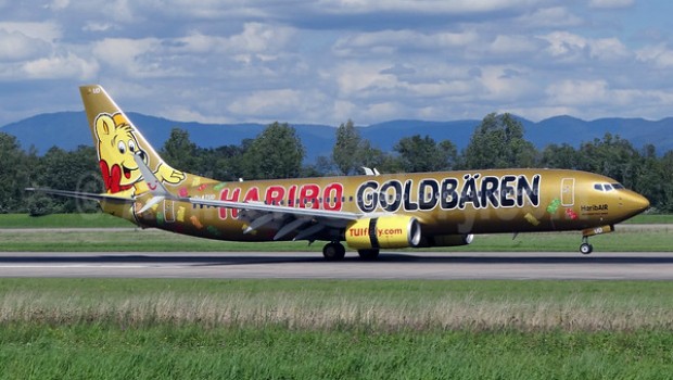 Doch schon 2002 flogen die legendären Goldbären für Haribo auf einer Boeing 737 von Tuifly.