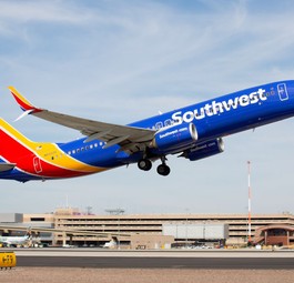 Boeing 737 von Southwest: Ein Flugzeug musste durchstarten, eins startete gerade. 