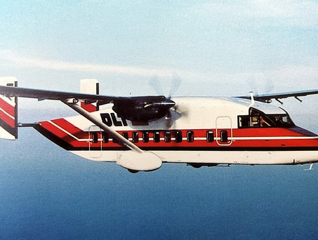 Die deutsche Lufthansa-Beteiligung DLT setzte zwischen 1977 und 1984 bis zu sieben Shorts 330 ein. Sie flogen auf Regionalstrecken ab Deutschland.