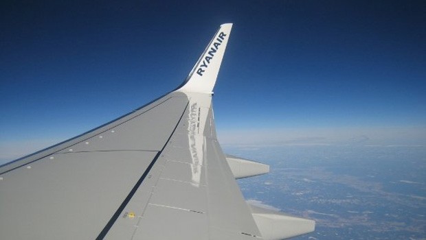 Ryanair-Tragfläche: Drei Fliegern ging langsam das Kerosin aus.