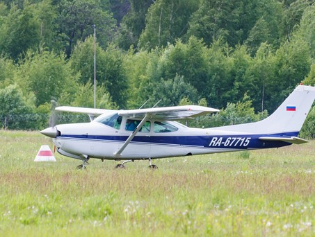 Cessna Skylane in Russland: Die Regierung will jetzt eigenen Kleinflugzeuge bauen.