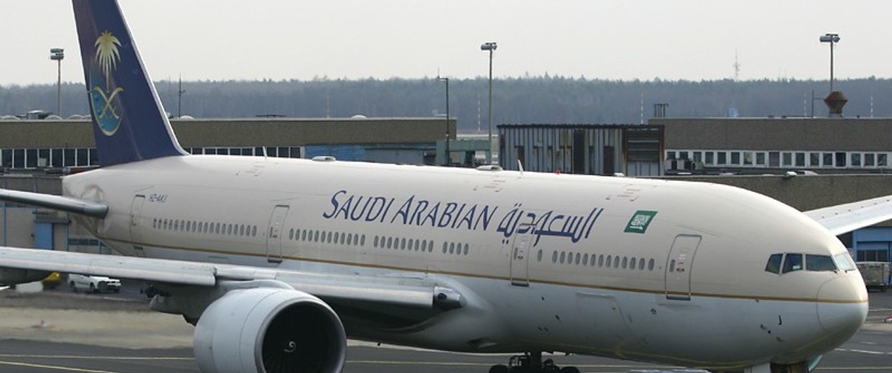 Die HZ-AKJ, hier zu sehen 2005 in Frankfurt: Fliegt die Boeing 777-200 künftig im Iran?