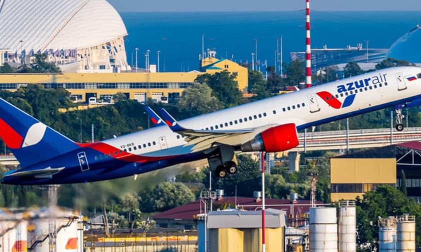 Platz 5: Azur Air - 7 Flugzeuge