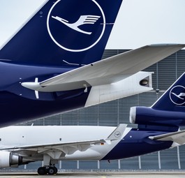 Die Boeing 777 F (vorne) beendete das Kapitel MD-11 (hinten) bei Lufthansa Cargo. Danach ...