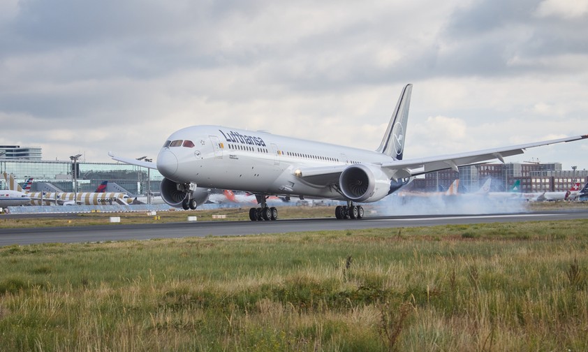 Boeing 787-9 von Lufthansa: Musste in Bogota durchstarten.