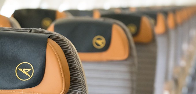 Die Economy Class in Condors Airbus A330-200: Die Ferienfluggesellschaft ...