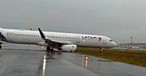 Der Airbus A321 von Latam kam neben der Piste zum Stillstand.