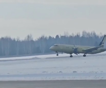 Die neue Il-114-300 bei Fahrwerkstests: Bald schon in der Luft?