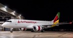 Embraer E190 mit Schriftzug Air Mozambique: neuer Name für LAM.