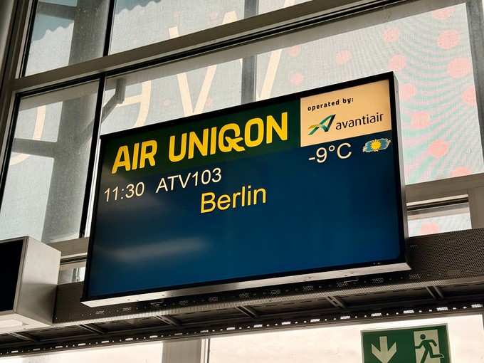 Air Uniqon fliegt die deutsche Hauptstadt von Friedrichshafen aus vier Mal pro Woche an.