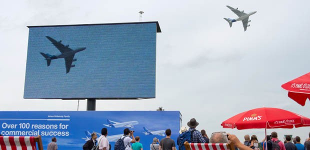 Airbus A380 an einer Flugshow: Wie sagen die Fans wohl? Der oder die?