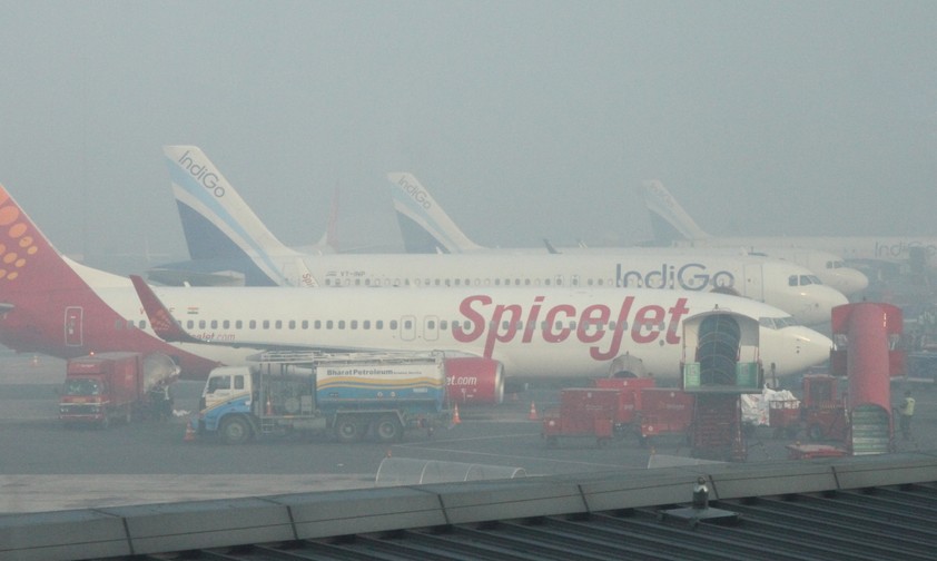 Flughafen Delhi: Klare Luft sieht anders aus.