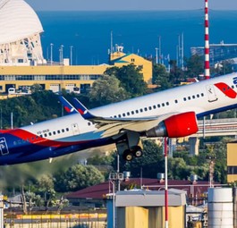Platz 5: Azur Air - 7 Flugzeuge