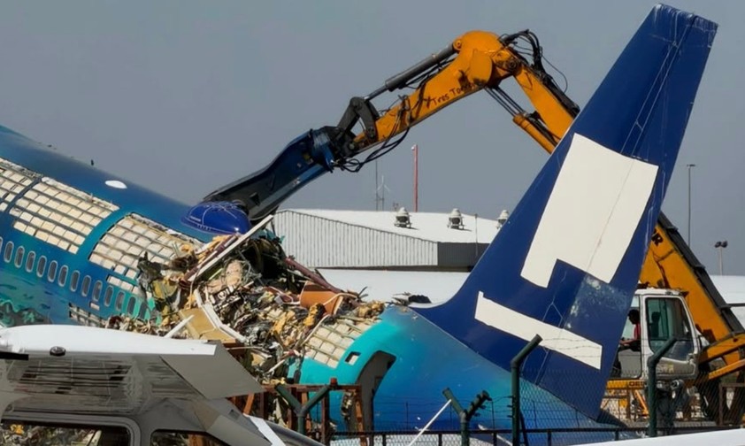boeing 747 icelandair hekla aurora